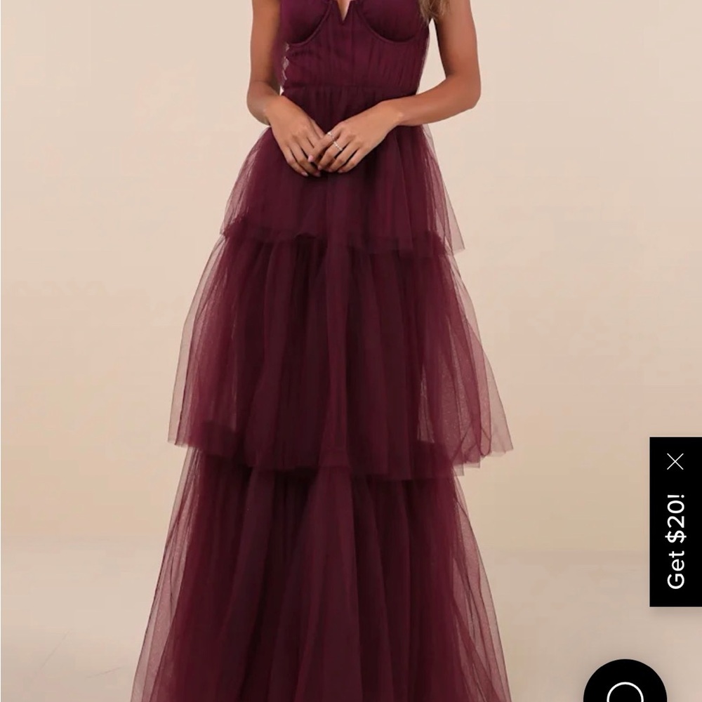 Elegant Burgundy Tulle Gown